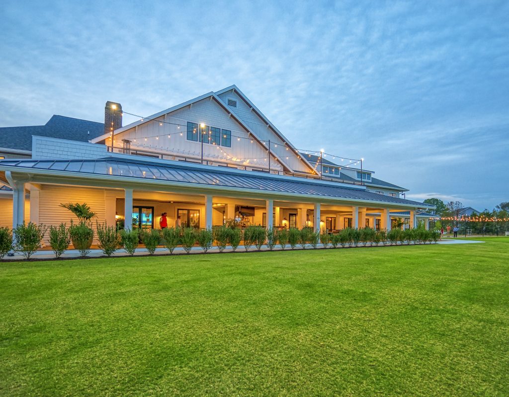 Bayside Clubhouse exterior 1